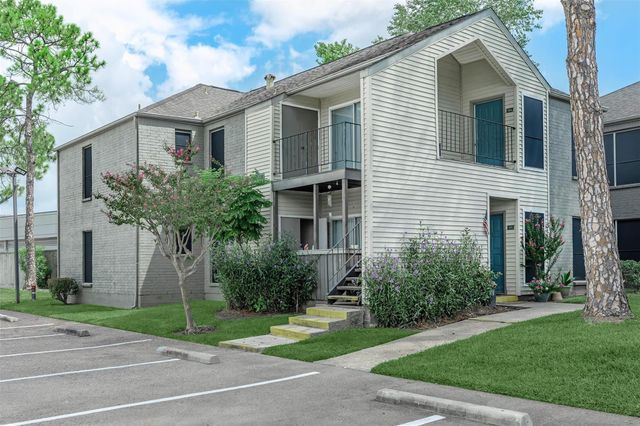 1111 W Main Street 1802, League City, TX 77573