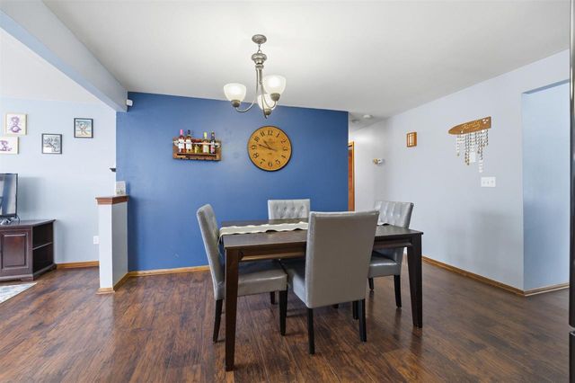 1003 CEDAR STREET, Little Chute, WI 54140