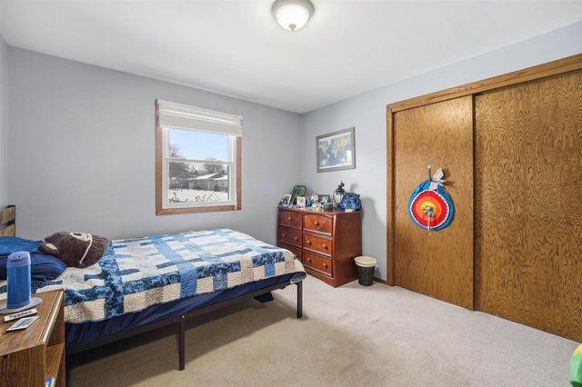 1003 CEDAR STREET, Little Chute, WI 54140