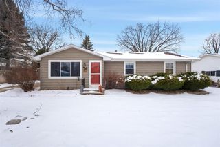 1003 CEDAR STREET, Little Chute, WI 54140
