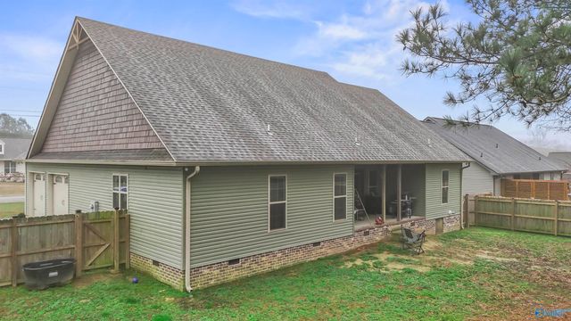 274 Kayla Circle, Boaz, AL 35957
