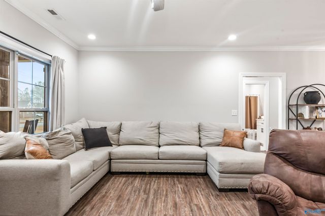 274 Kayla Circle, Boaz, AL 35957