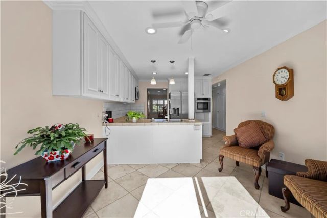 26830 Avenue Of The Oaks C, Newhall, CA 91321