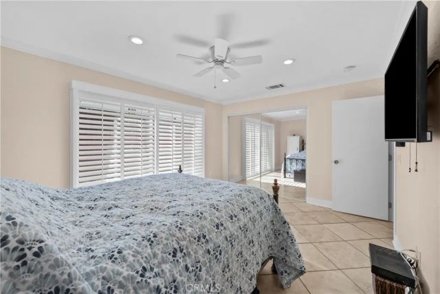 26830 Avenue Of The Oaks C, Newhall, CA 91321