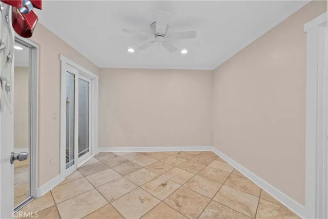 26830 Avenue Of The Oaks C, Newhall, CA 91321
