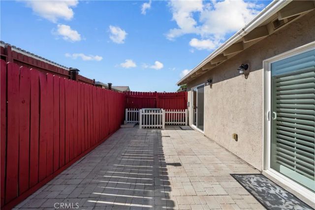 26830 Avenue Of The Oaks C, Newhall, CA 91321