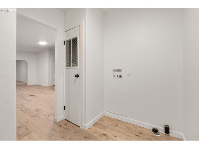 14 S GEE CREEK Loop, Ridgefield, WA 98642