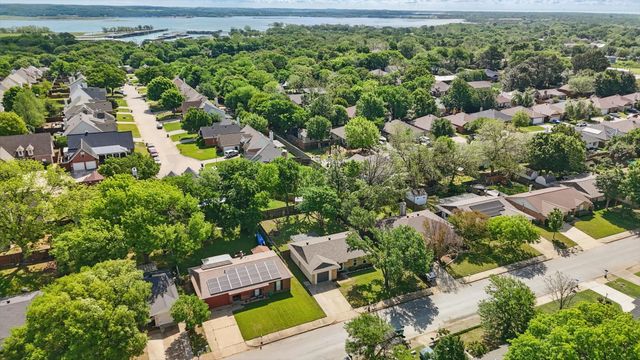 5412 Prince Drive, Lake Dallas, TX 75065