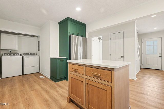 1912 Red Oak Lane, Clayton, NC 27520