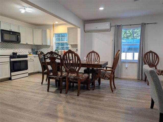 10801 W Lakeview DR, Jonestown, TX 78645