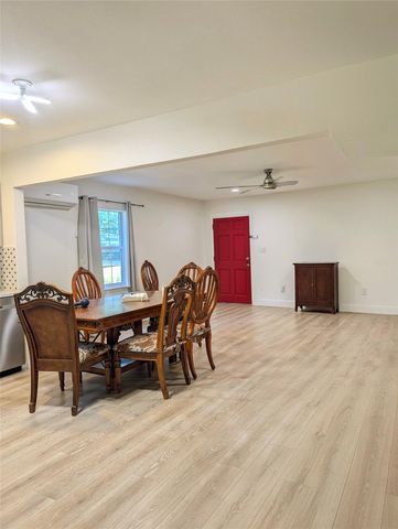 10801 W Lakeview DR, Jonestown, TX 78645