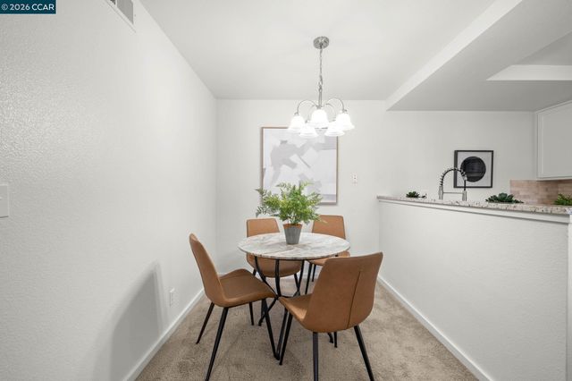 1318 B St 105, Hayward, CA 94541