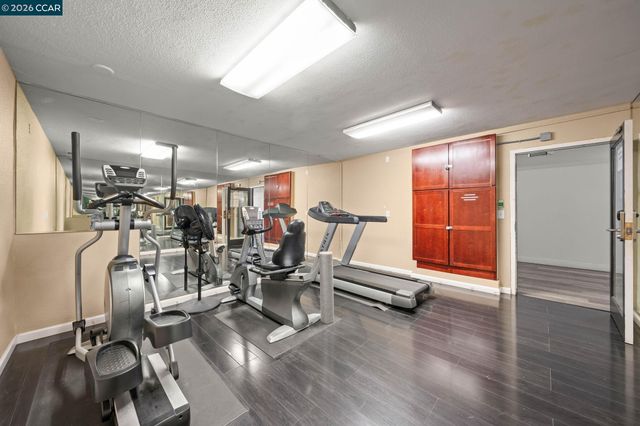 1318 B St 105, Hayward, CA 94541