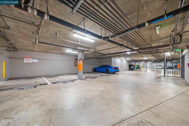1318 B St 105, Hayward, CA 94541