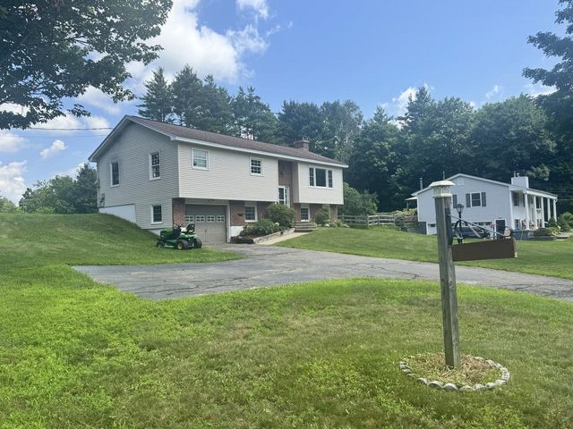 16 Pinehurst Drive, Jericho, VT 05465