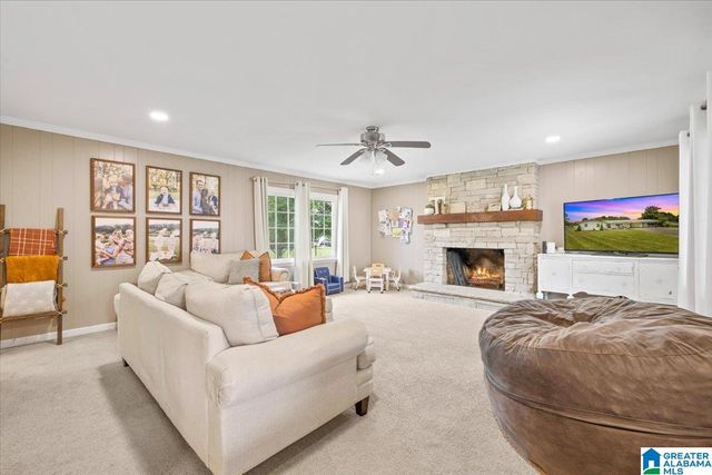 39 PINE CIRCLE, Oneonta, AL 35121