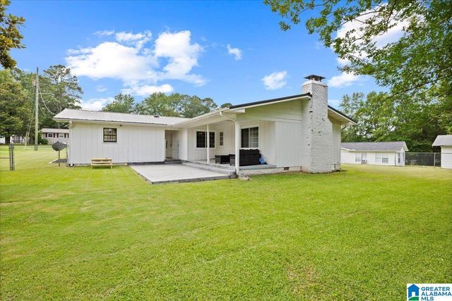 39 PINE CIRCLE, Oneonta, AL 35121
