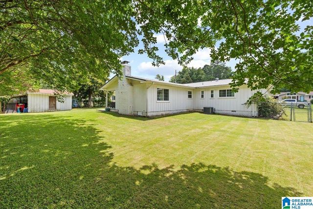 39 PINE CIRCLE, Oneonta, AL 35121