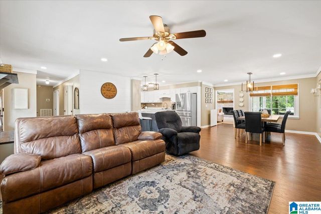 39 PINE CIRCLE, Oneonta, AL 35121