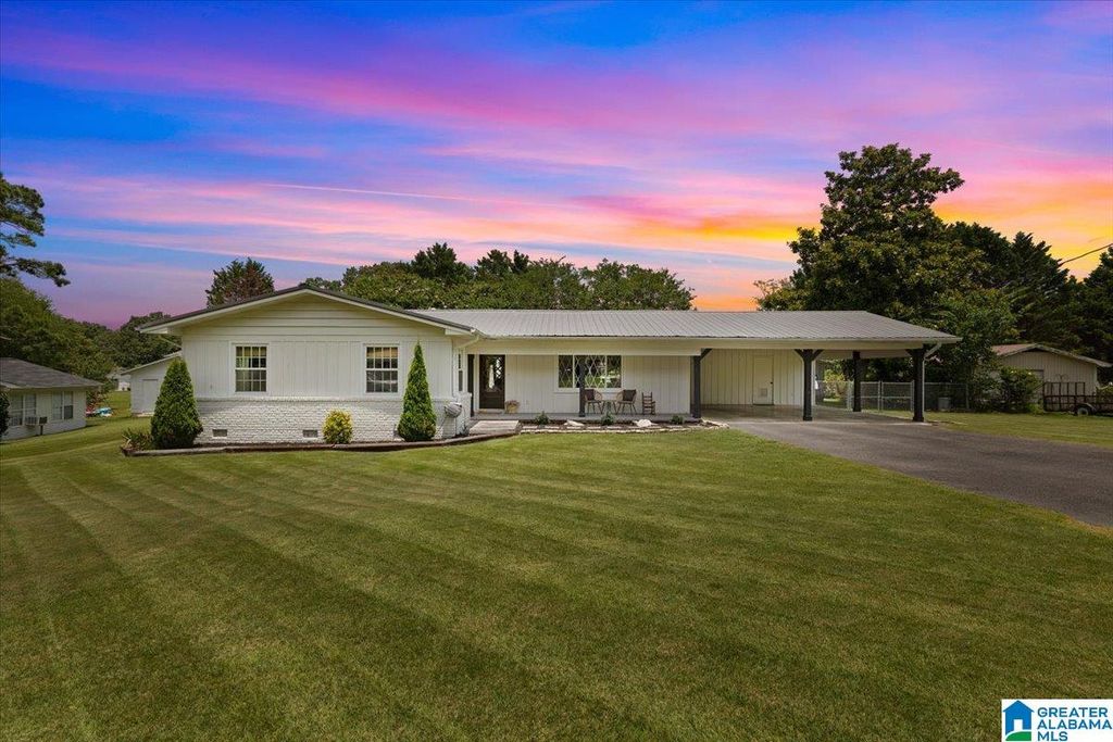 39 PINE CIRCLE, Oneonta, AL 35121