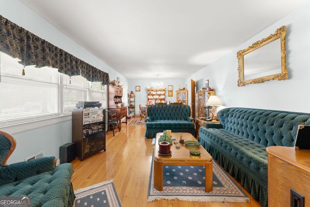 4508 Dicks Hill Parkway, Mount Airy, GA 30563