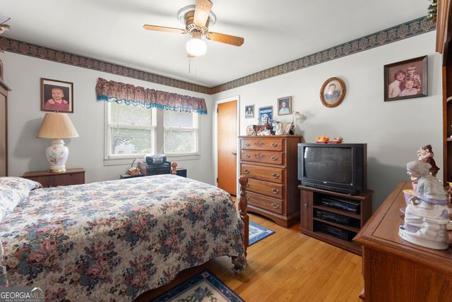 4508 Dicks Hill Parkway, Mount Airy, GA 30563