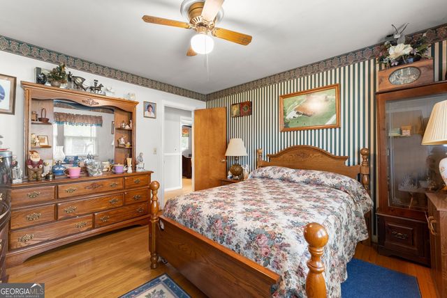 4508 Dicks Hill Parkway, Mount Airy, GA 30563