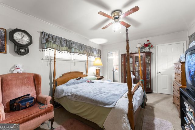 4508 Dicks Hill Parkway, Mount Airy, GA 30563