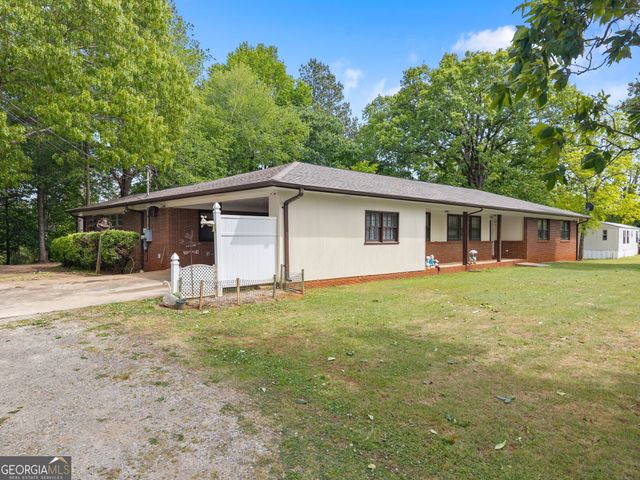 4508 Dicks Hill Parkway, Mount Airy, GA 30563