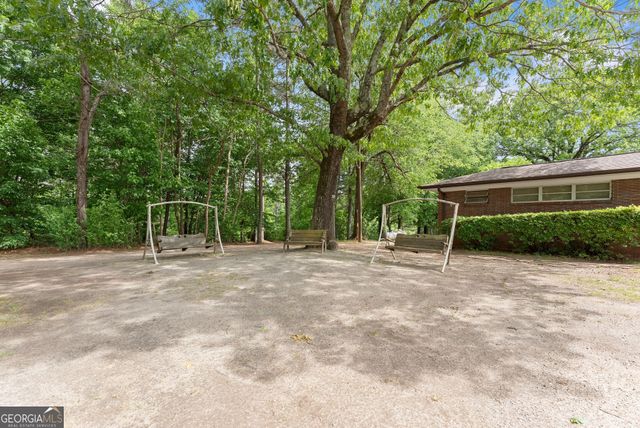 4508 Dicks Hill Parkway, Mount Airy, GA 30563