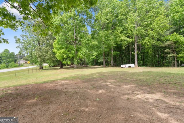 4508 Dicks Hill Parkway, Mount Airy, GA 30563
