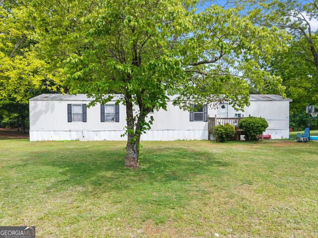 4508 Dicks Hill Parkway, Mount Airy, GA 30563