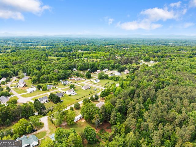 4508 Dicks Hill Parkway, Mount Airy, GA 30563