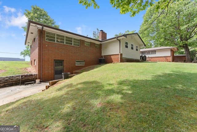 4508 Dicks Hill Parkway, Mount Airy, GA 30563