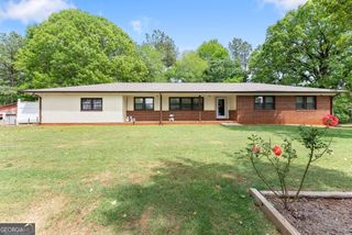 4508 Dicks Hill Parkway, Mount Airy, GA 30563