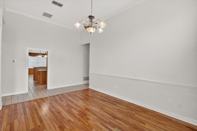 1810 Plum Creek Drive, Midlothian, TX 76065