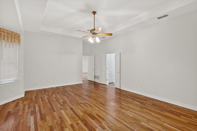 1810 Plum Creek Drive, Midlothian, TX 76065