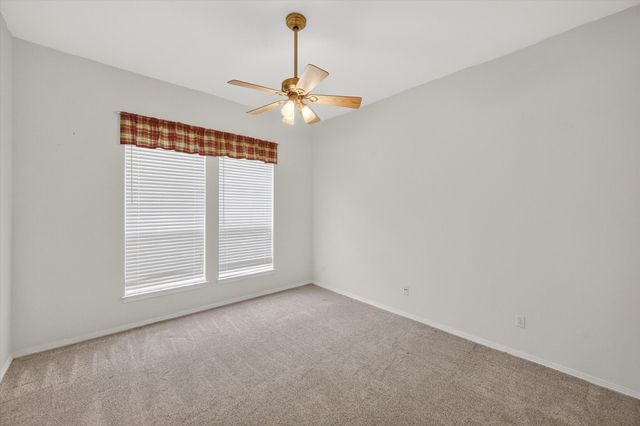 1810 Plum Creek Drive, Midlothian, TX 76065