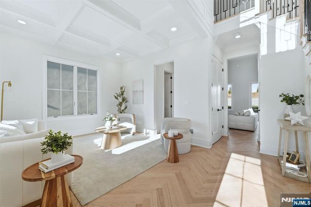 30 Grand Terrace, Livingston, NJ 07039