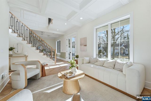 30 Grand Terrace, Livingston, NJ 07039