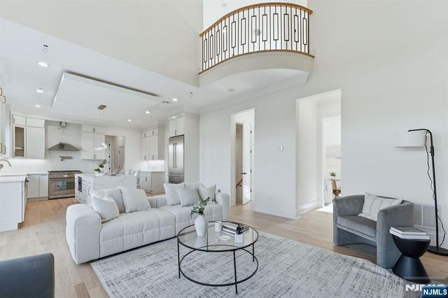 30 Grand Terrace, Livingston, NJ 07039