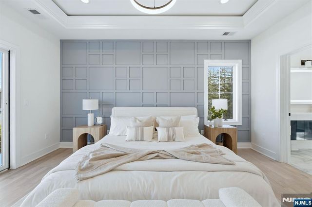 30 Grand Terrace, Livingston, NJ 07039