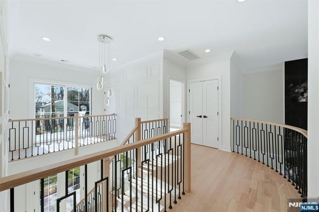 30 Grand Terrace, Livingston, NJ 07039