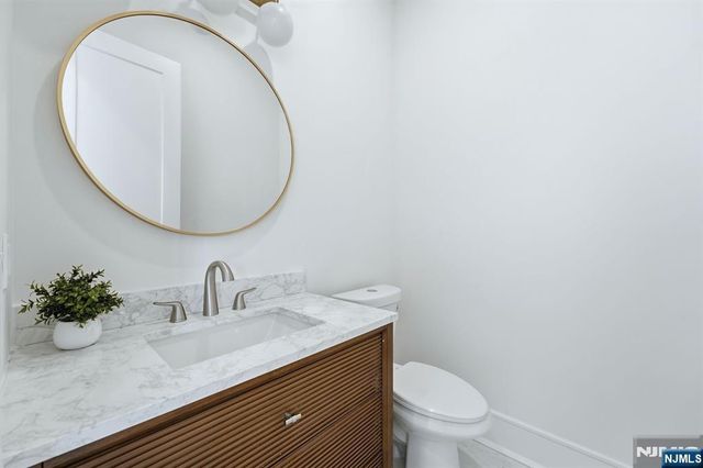 30 Grand Terrace, Livingston, NJ 07039