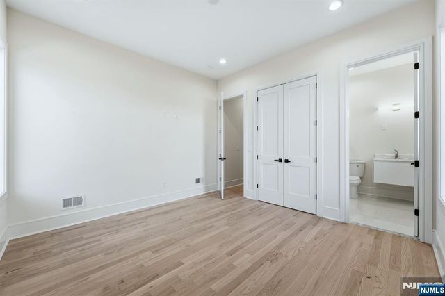 30 Grand Terrace, Livingston, NJ 07039