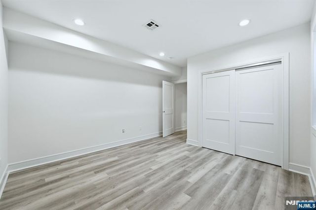 30 Grand Terrace, Livingston, NJ 07039