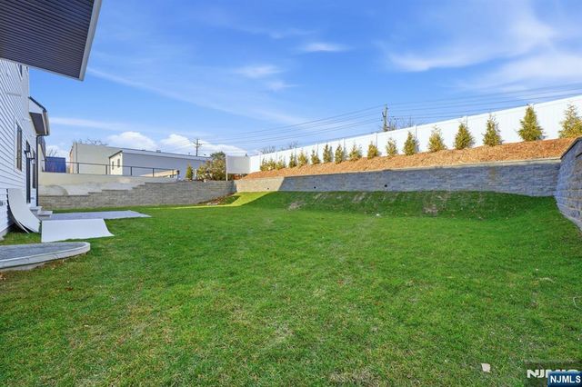 30 Grand Terrace, Livingston, NJ 07039