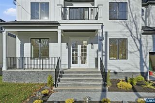 30 Grand Terrace, Livingston, NJ 07039