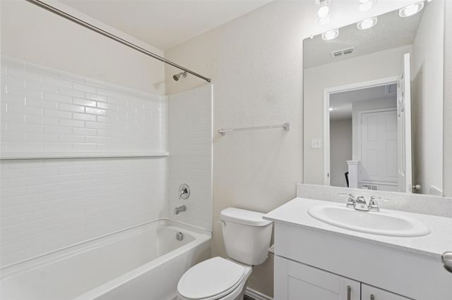 1421 Ganado Drive, Forney, TX 75126