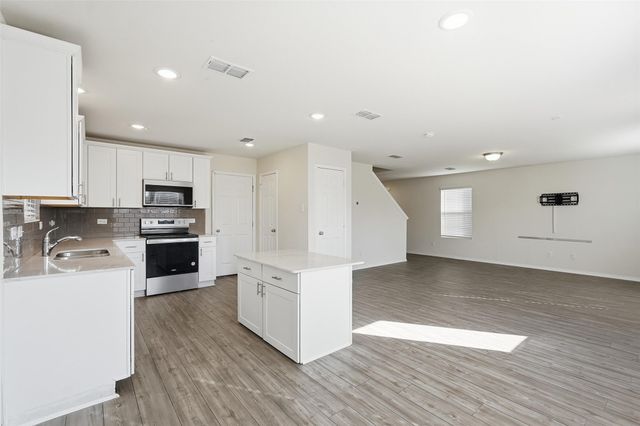 1421 Ganado Drive, Forney, TX 75126